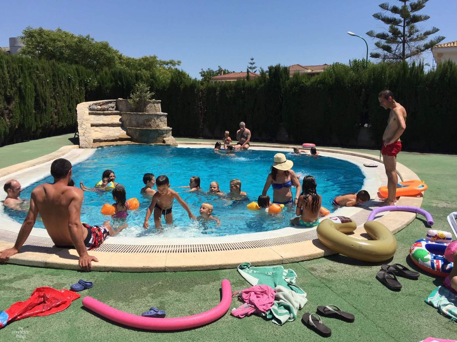 What to do in summer in Mallorca - Having fun at the pool
