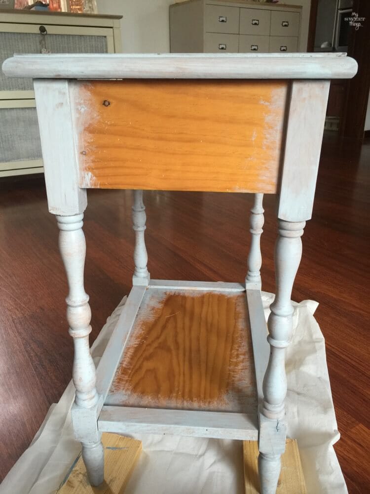 Transform furniture with decoupage and milk paint - First layer of Slate OFMP