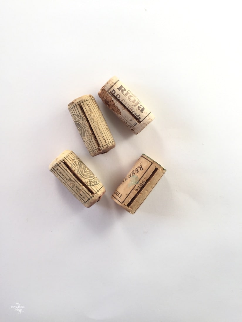How to upcycle wine corks into place card holders · Via www.sweethings.net