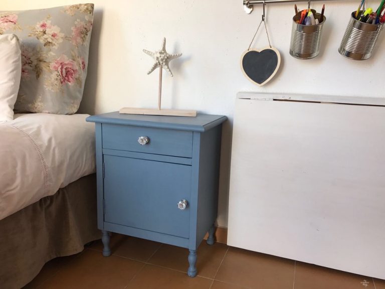 Old Bedside Table Gets a Makeover With Some Paint