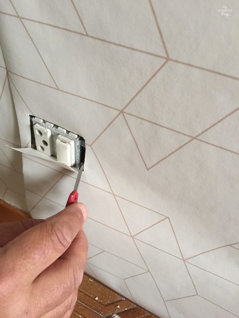 How to Wallpaper Walls Easily Like a Pro • My Sweet Things