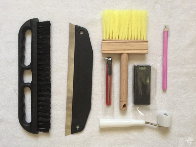 How to Wallpaper Walls Easily Like a Pro • My Sweet Things