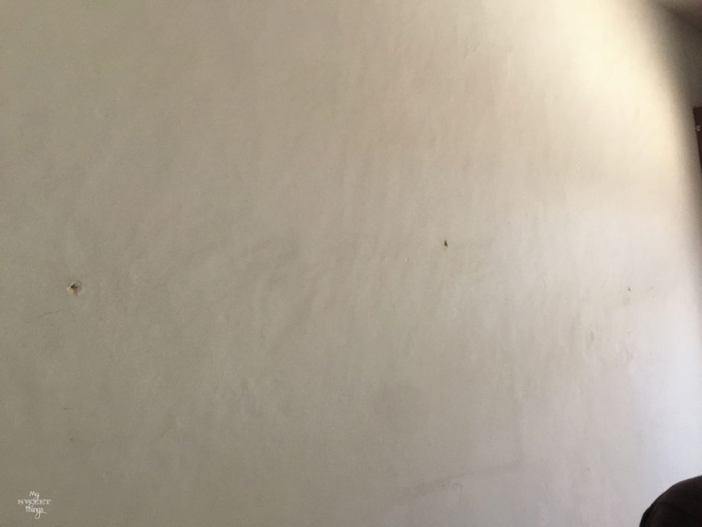 How to Wallpaper Walls Easily Like a Pro • My Sweet Things