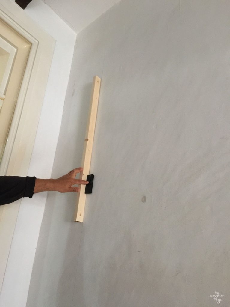 How to Wallpaper Walls Easily Like a Pro • My Sweet Things